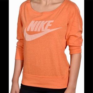 Nike Women's Gym Vintage Crew